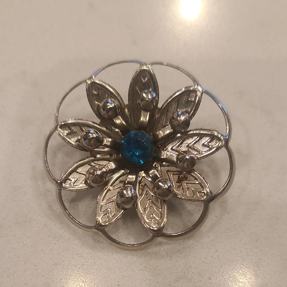 Vintage Silver Floral Brooch with Blue Gem